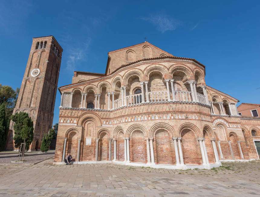 santa maria e san donato basilica murano venice